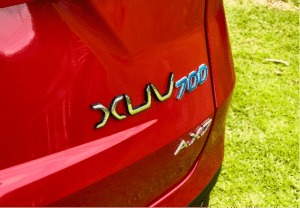 mahindra 7 seater cars red family car.jpg (1)