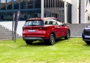 mahindra xuv700 mahindra suv red car sa.jpg